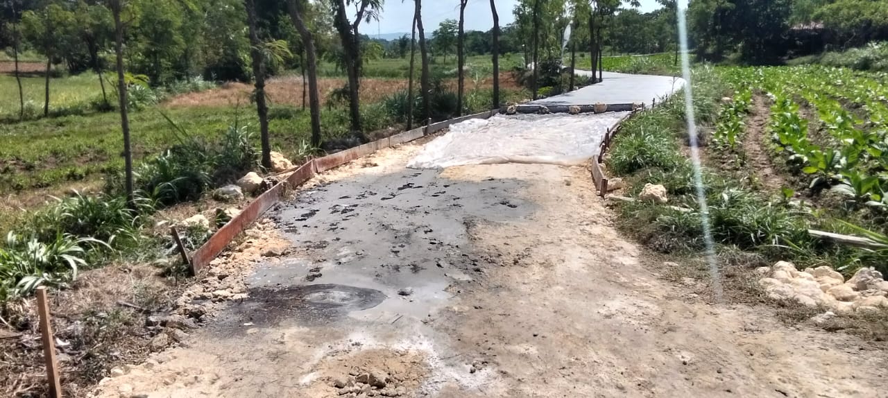 Keren," Proyek Tanpa Papan Informasi Desa Pacangga'an Ternyata Dana Desa