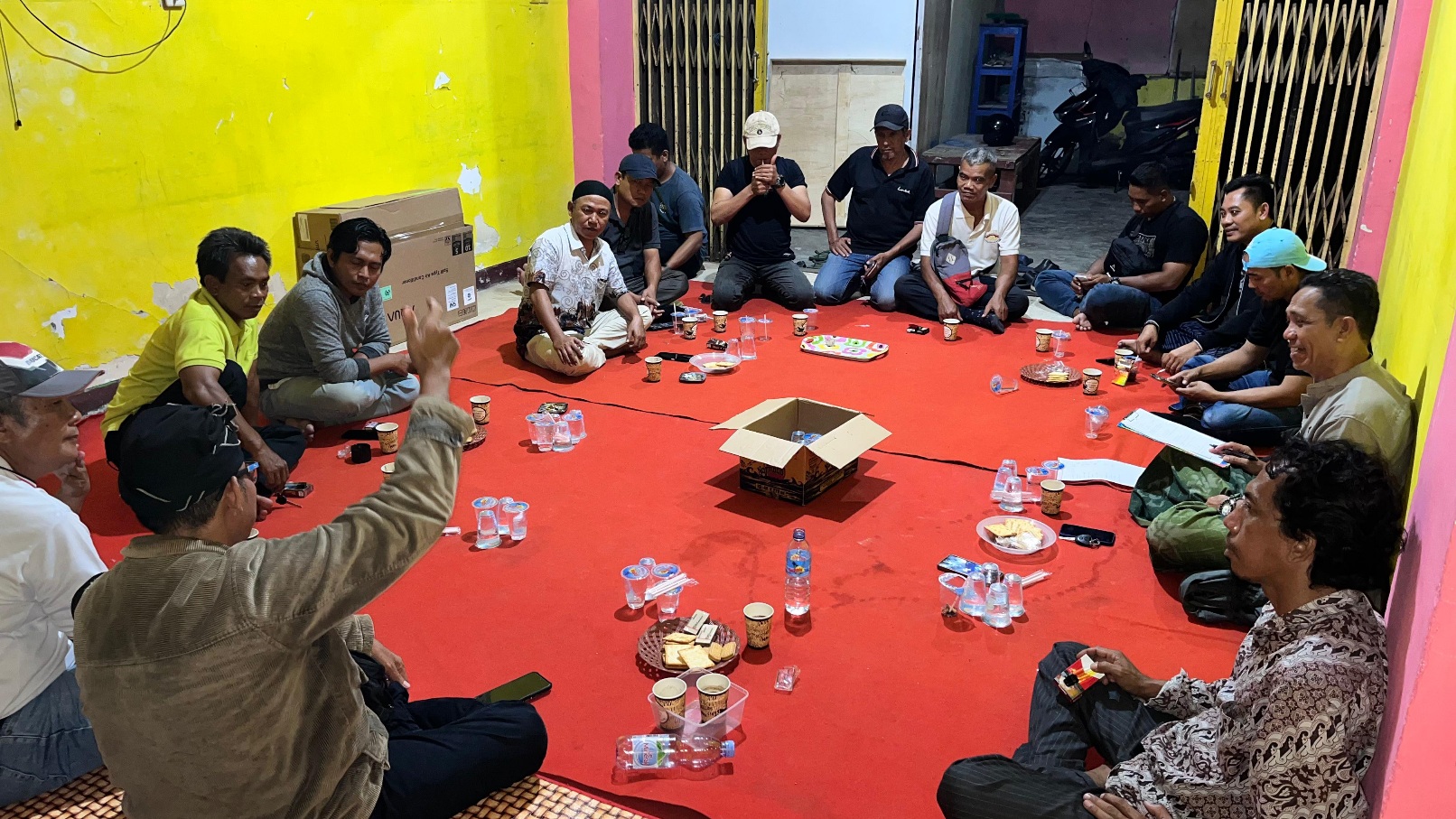 KOPERASI TRANSPORTASI WISATA SENGGIGI (KOTASI) ADAKAN RAPAT INTERNAL ANTAR PENGURUS DAN ANGGOTA