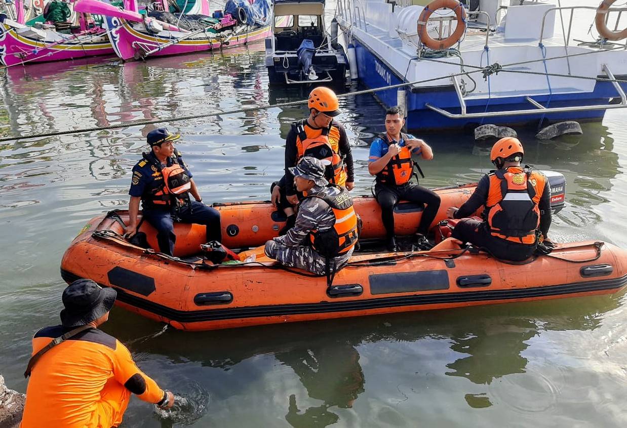 Korban Nelayan Hilang di Perairan Muncar Ditemukan Tewas, Satu Masih Dalam Pencarian