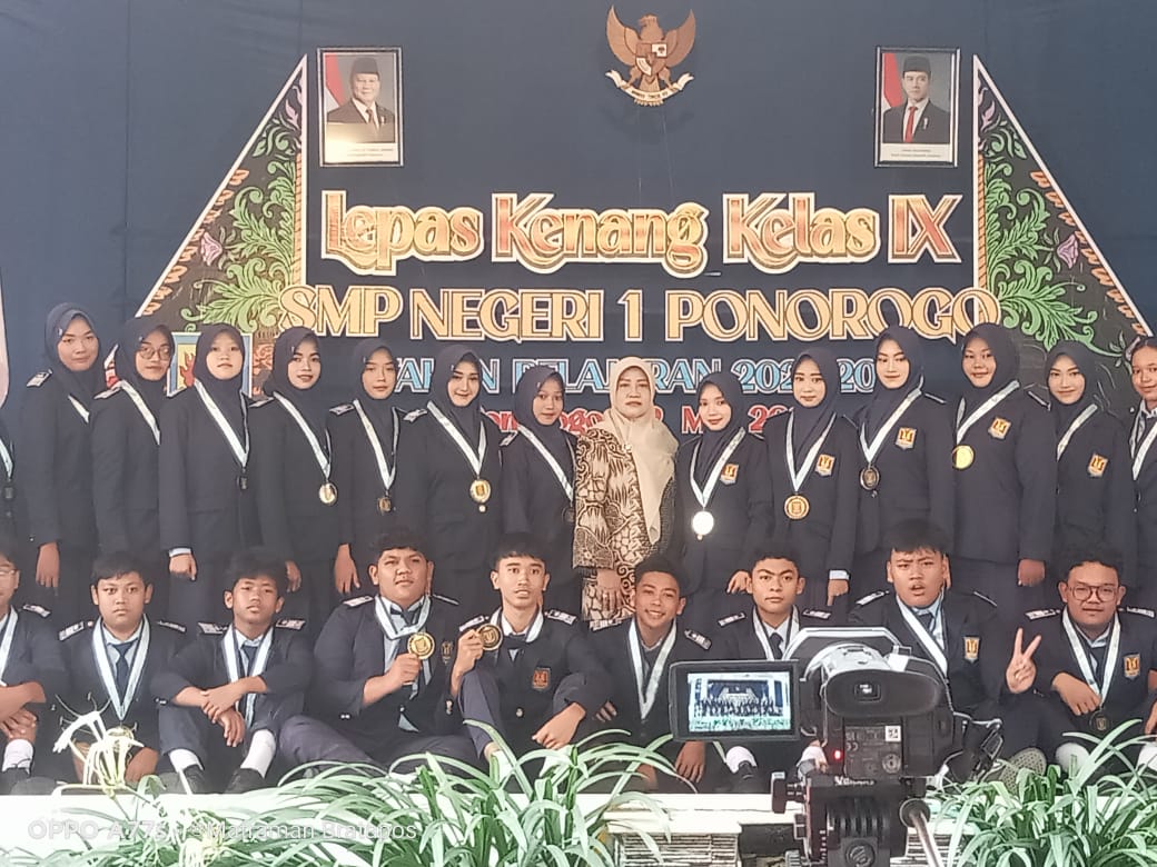 Lepas Kenang SMP Negeri 1 Ponorogo, Imam Saifudin : Nilai-Nilai Kedisiplinan, dan Kesederhanaan Menjadi Bekal Masa Depan