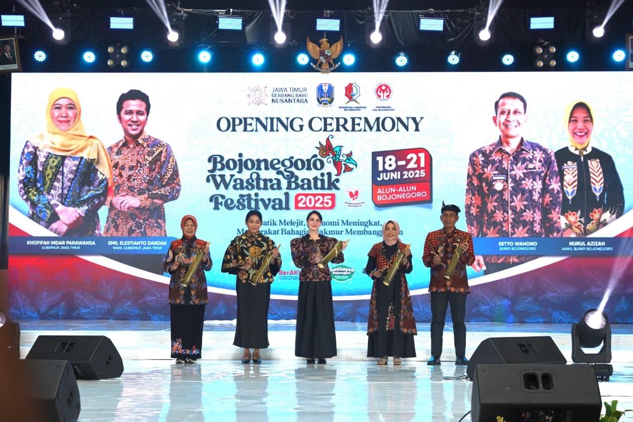 Opening Ceremony Bojonegoro Wastra Batik Festival 2025: Medhayoh Bojonegoro, Menyulam Identitas Lewat Wastra