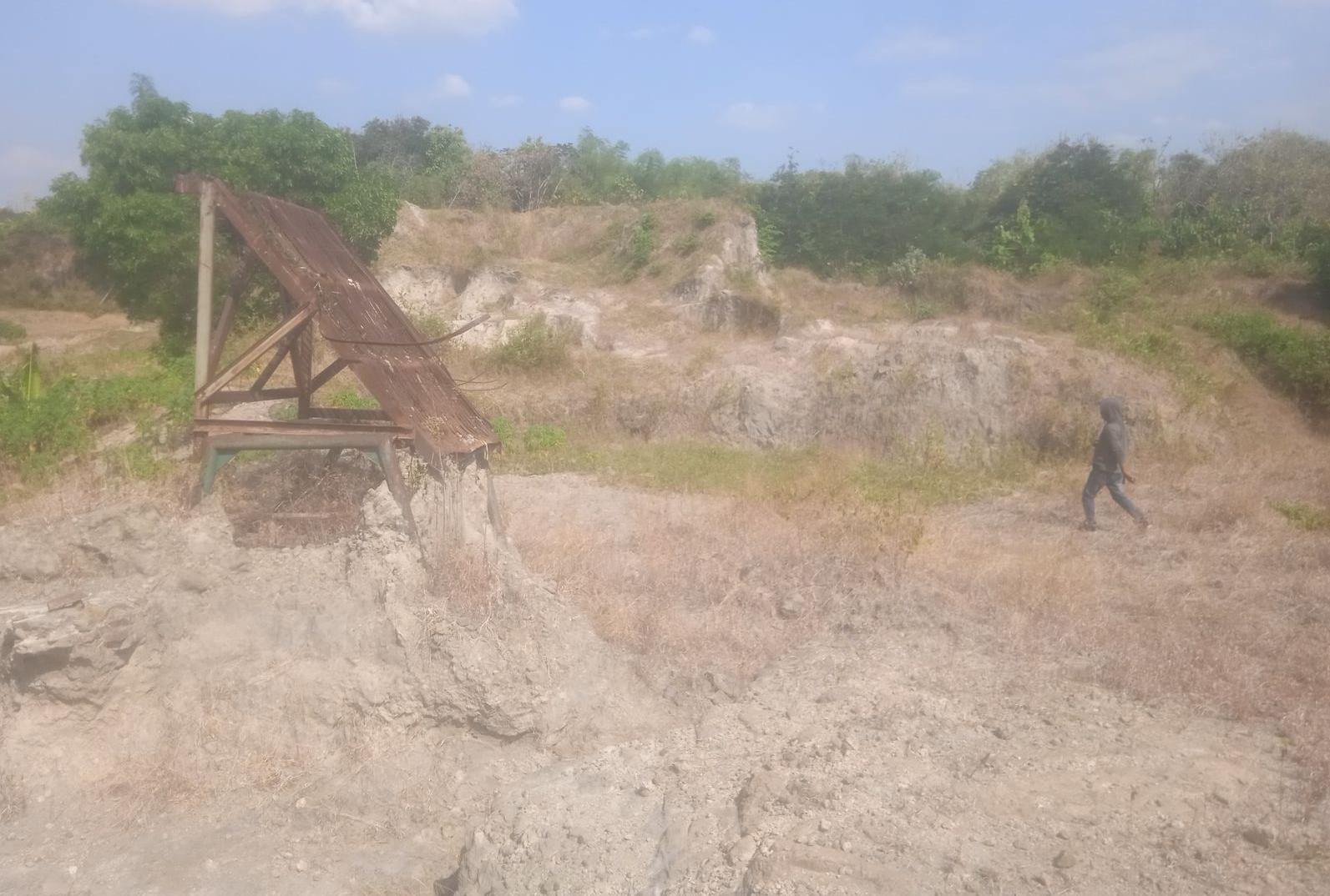 Pemkab Magetan Dinilai Gagal Tindak Tambang Ilegal, Warga Terdampak, Truk ODOL Merajalela