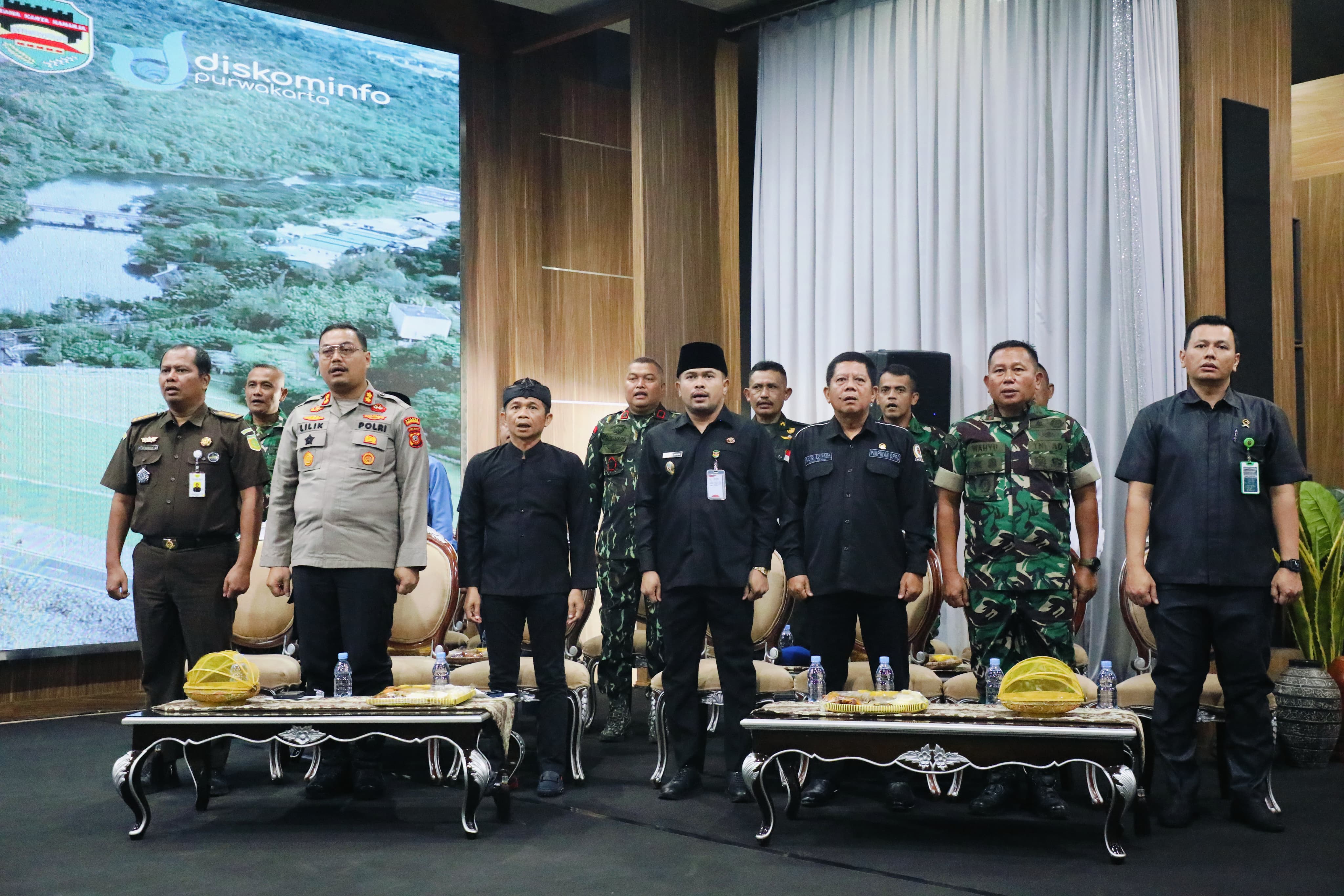 Pemkab Purwakarta Bangun Keamanan Desa Lewat Komitmen Bersama Polisi dan Pemdes