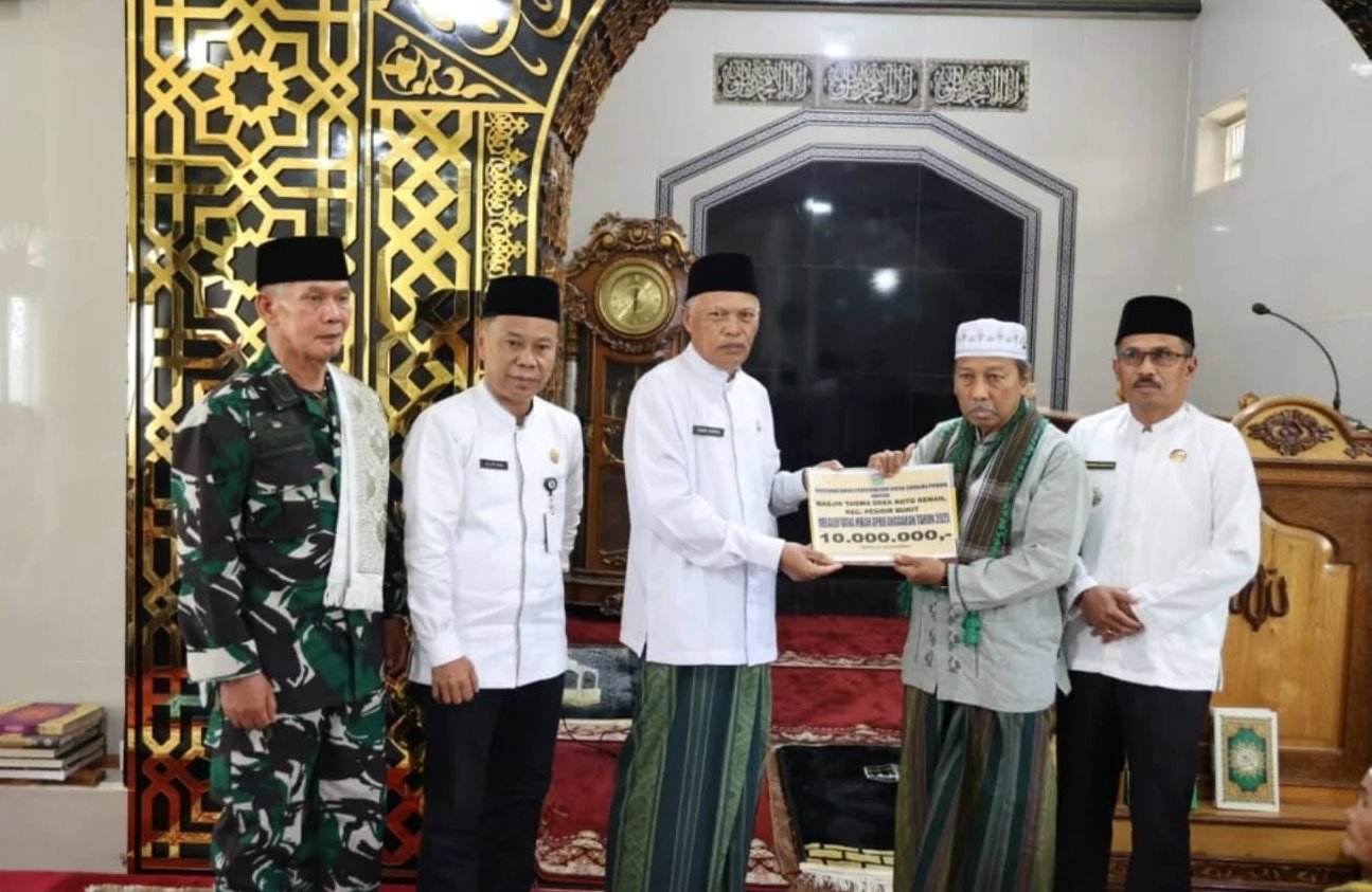 Pemkot Gelar Safari Jumat di Masjid Taqwa Koto Renah