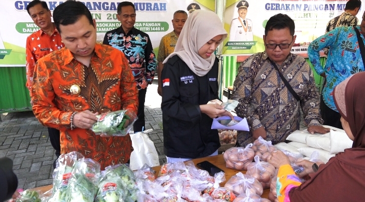 Pemkot Madiun Gelar Gerakan Pangan Murah, Untuk Stabilkan Harga Jelang Lebaran"