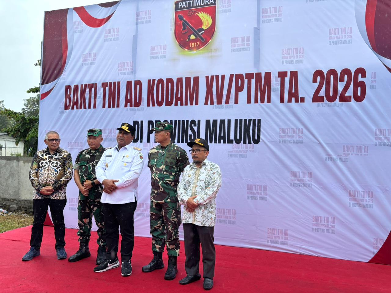 Perkuat Kemanunggalan TNI-Rakyat, Wagub Buka Karya Bakti 2026 di Kabupaten Buru