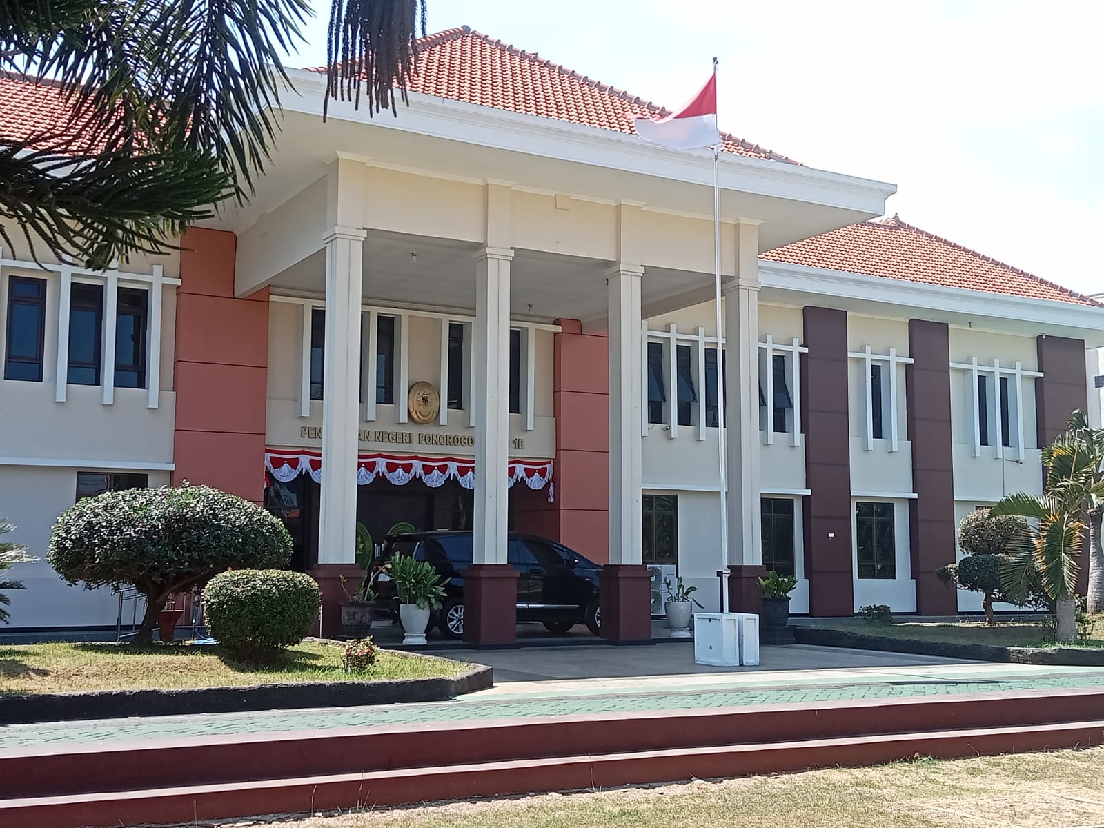 "Pertanyakan Izin Liputan Hingga Cara Duduk Dianggap Kurang Sopan" Hakim Usir Wartawan Di Ruang Sidang Di Pengadilan Negeri Ponorogo