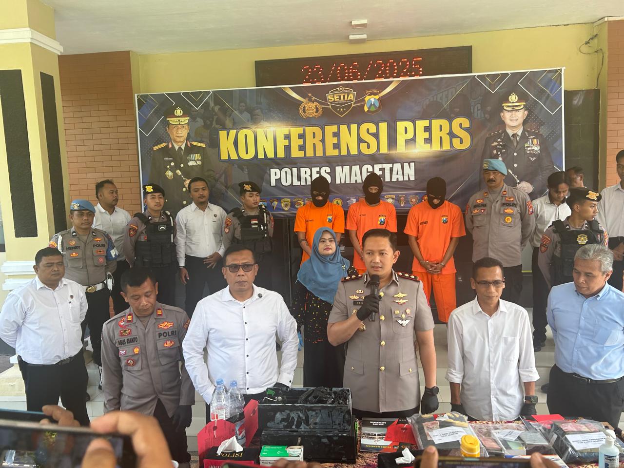 Polres Magetan Ungkap Kasus Pembobolan ATM Senilai Rp649 Juta, Tiga Tersangka Ditangkap dan Dua Masih DPO