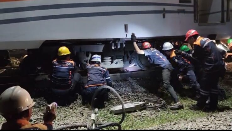 Proses Evakuasi KA Purwojaya di Bekasi Rampung, Jalur Kereta Kembali Normal: Sejumlah Perjalanan di Daop 7 Madiun Alami Keterlambatan