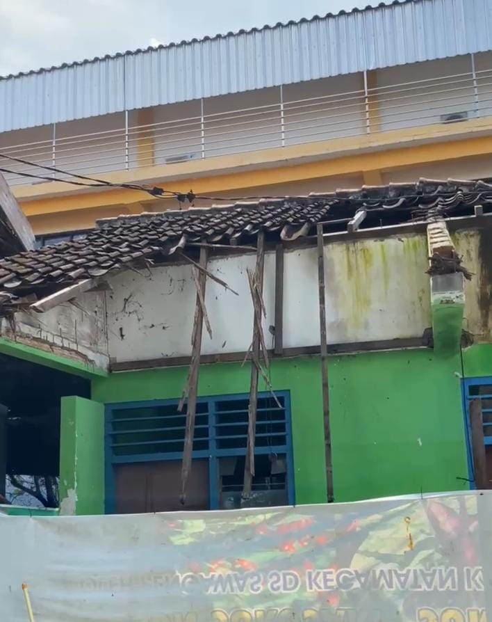 SDN Sukosari Madiun Terancam Ambruk, Siswa ABK Kesulitan Belajar