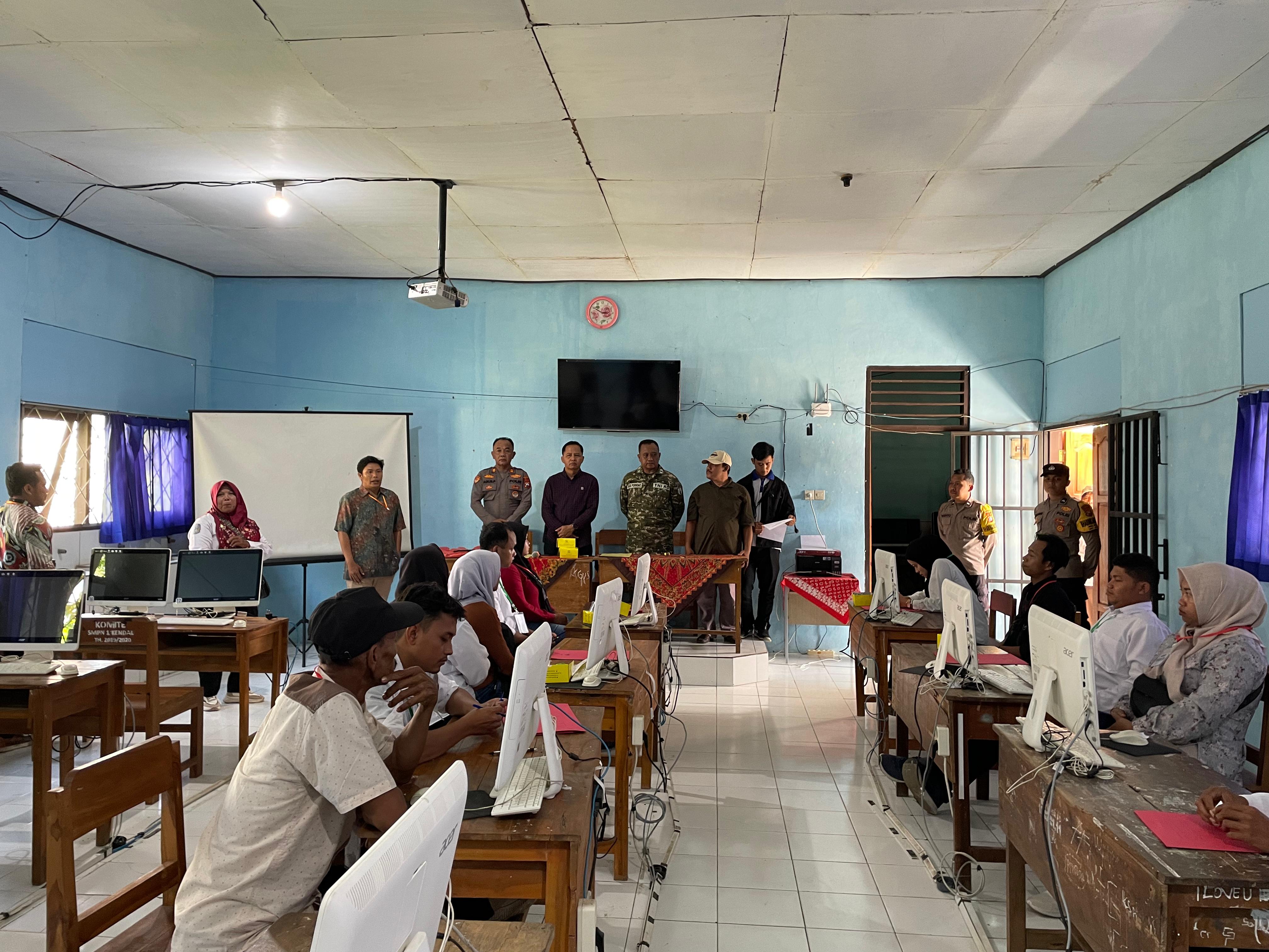 Seleksi Perangkat Desa Patalan Kecamatan Kendal Berjalan Dengan Kondusif Dan Lancar