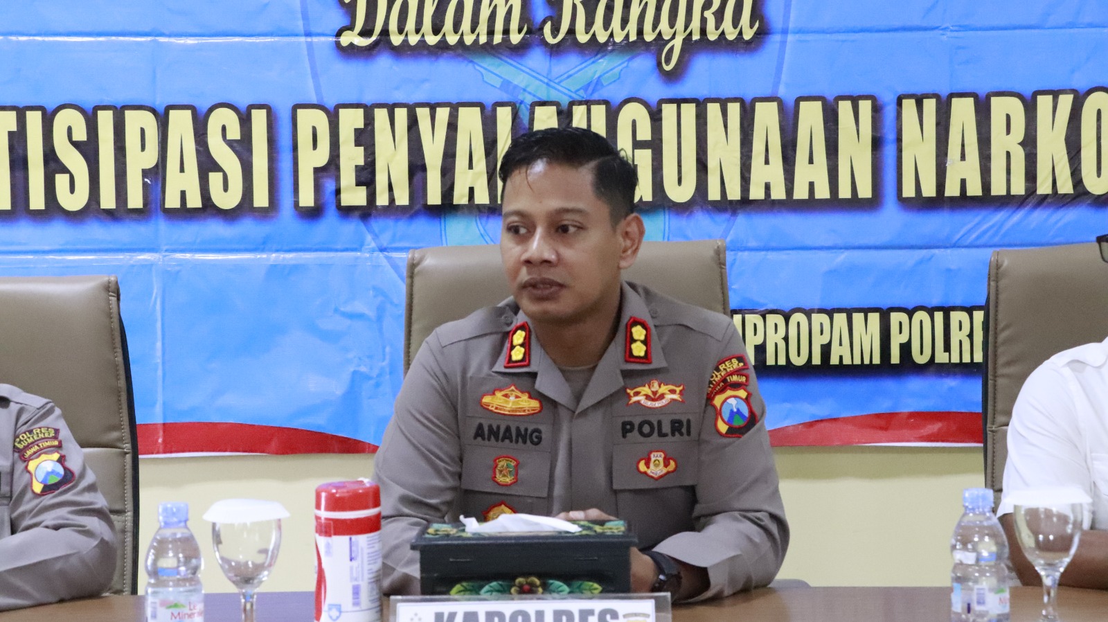 Seorang Perempuan Asal Kabupaten Pamekasan Ditangkap Polisi di Sumenep Karena Kedapatan Miliki 100 Gram Sabu