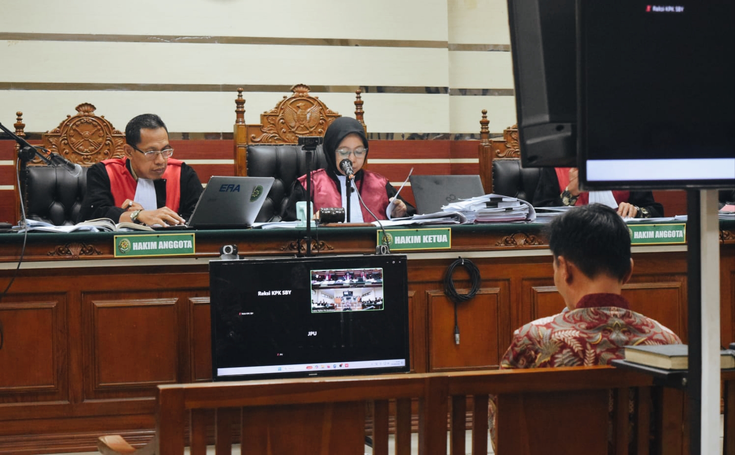 Sidang Korupsi Maidi, Kesaksian Thariq Ungkap Fee Proyek PUPR Rp2,5 Miliar, Ada Rp700 Juta untuk Pondok Abi Bahrun