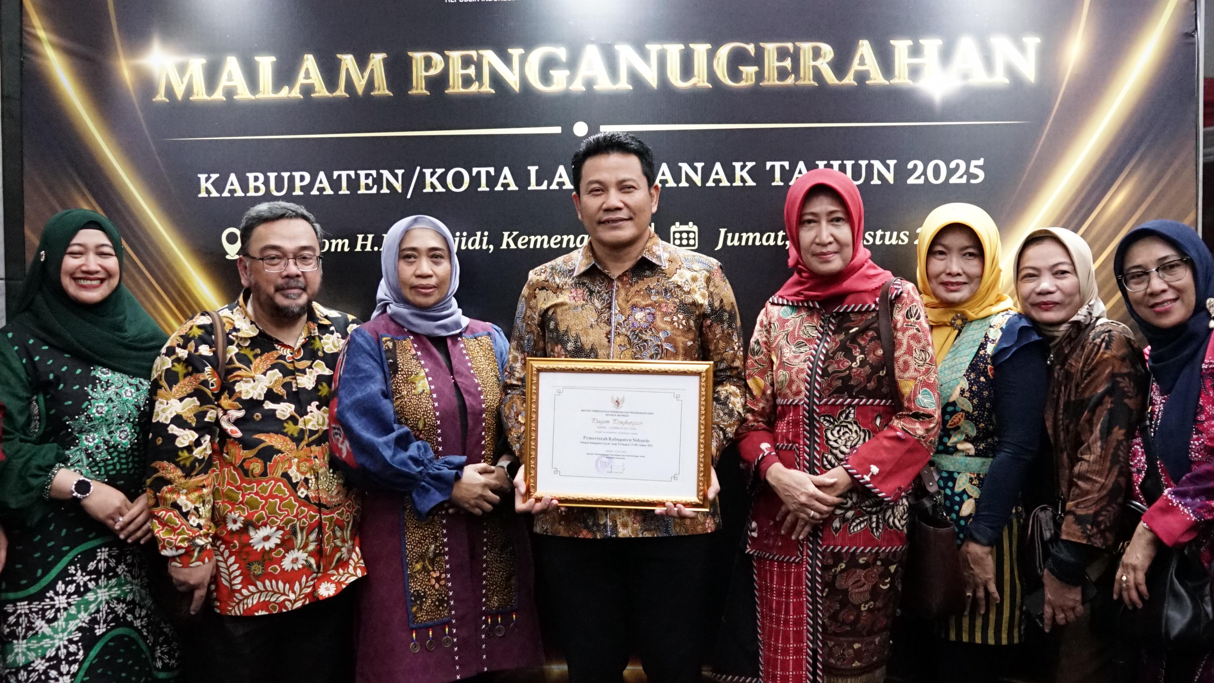 Sidoarjo Raih Penghargaan Kabupaten Layak Anak (KLA) Peringkat Utama Tahun 2025
