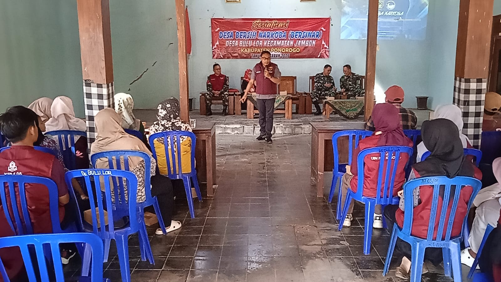 Sosialisasi "Desa Bersih Narkoba (Bersinar)"  Sinergi Satgas TMMD Ke-129 Bersama Satresnarkoba Polres Ponorogo