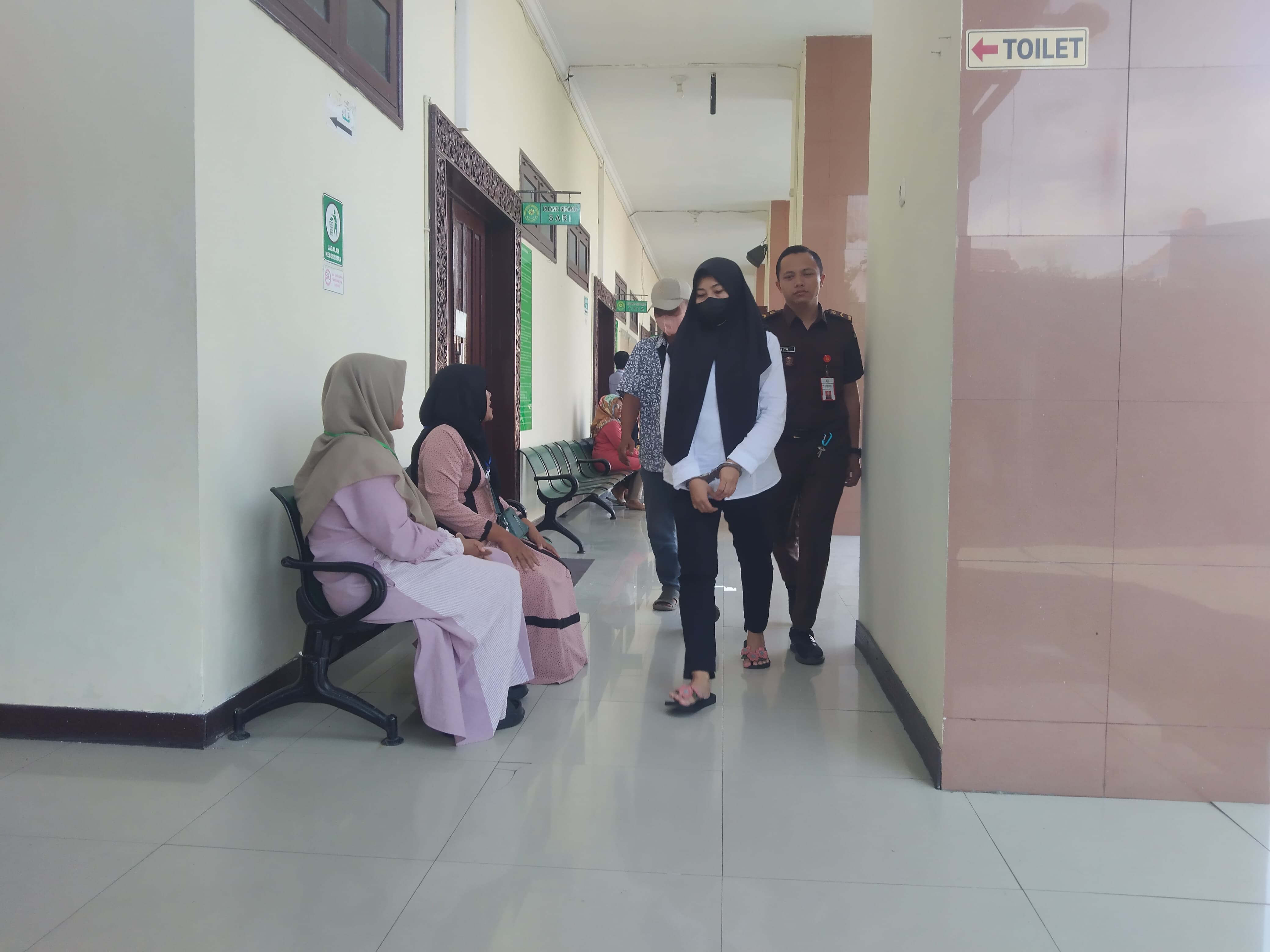 Tak Puas Divonis 3 Tahun 6 Bulan, Puluhan Korban Arisan Bodong Ancam Laporan Lagi