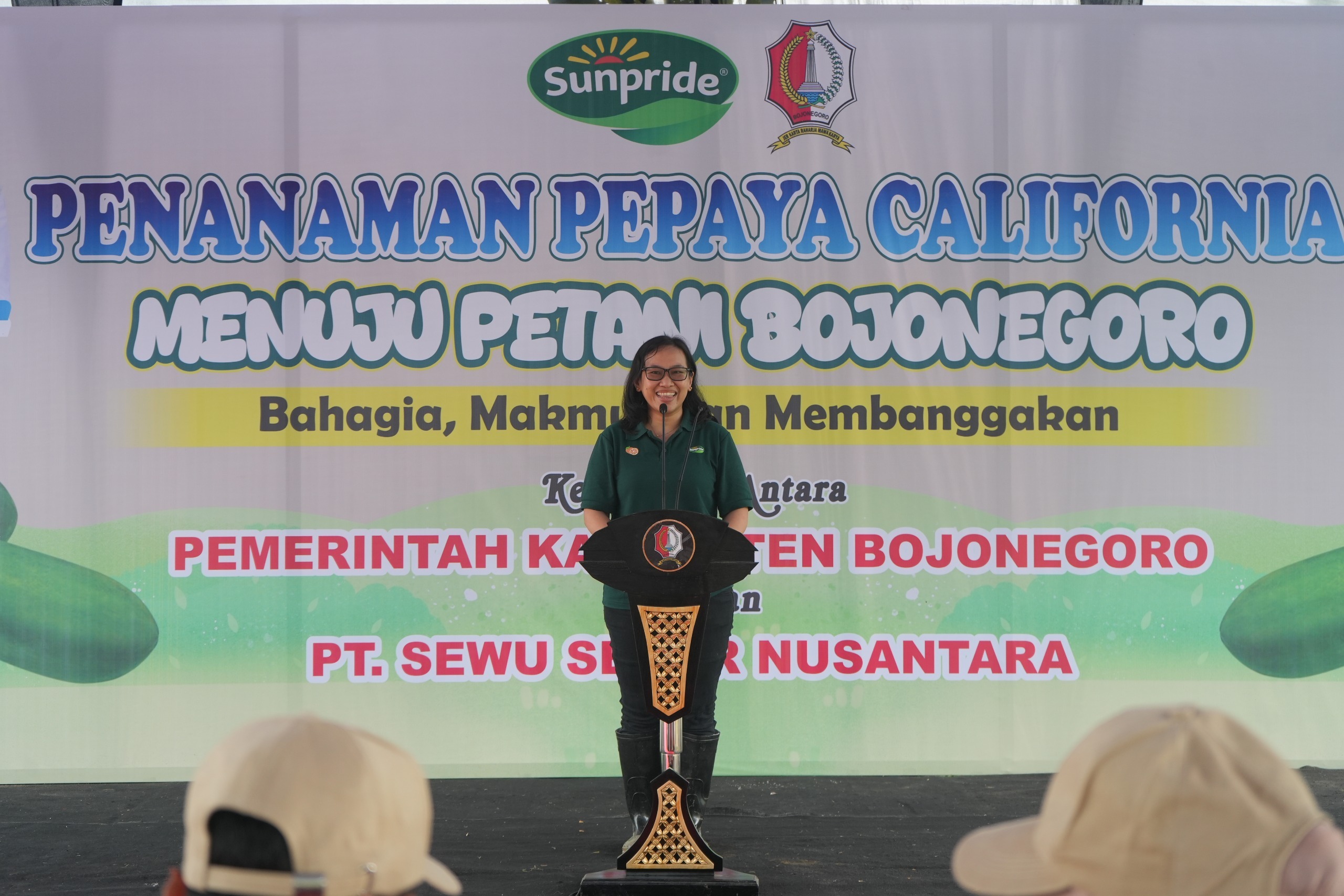 Tanam Perdana Pepaya California di Malo, Pemkab Bojonegoro Gandeng PT Sewu Segar Nusantara