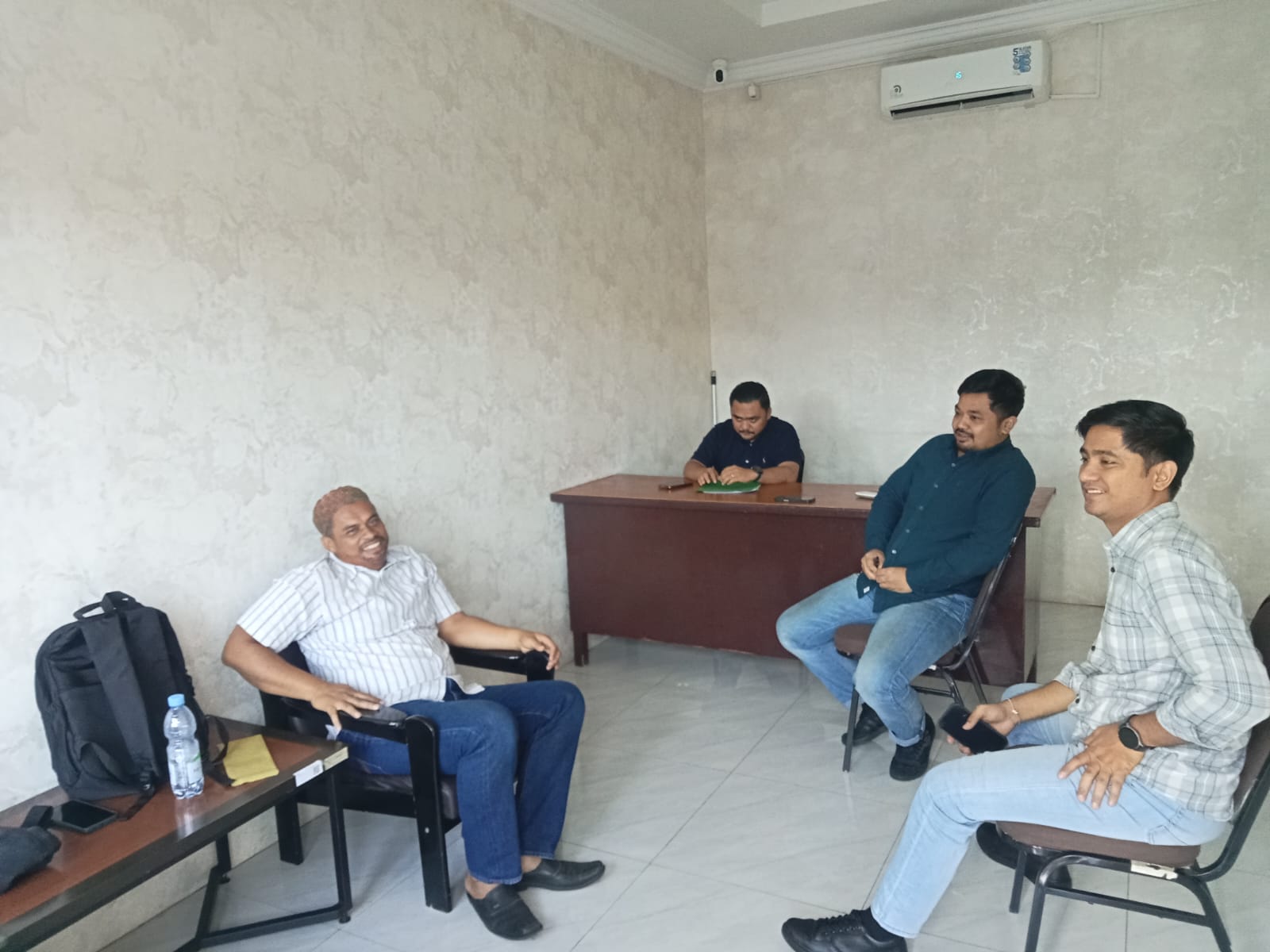 Team LSM GRPK kembali melakukan silaturahim ke kejaksaan Negeri Deli Serdang dalam rangka mengetahui Progres terkait dua Laporan Dumas.
